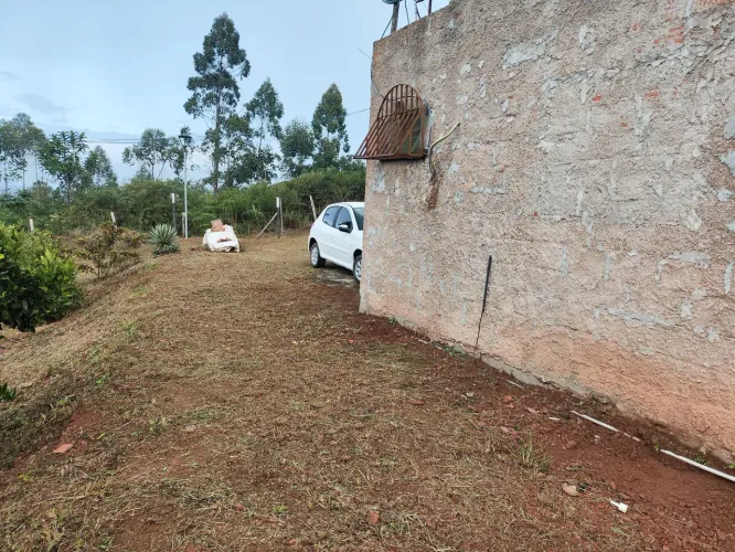 Oferta terreno na roça