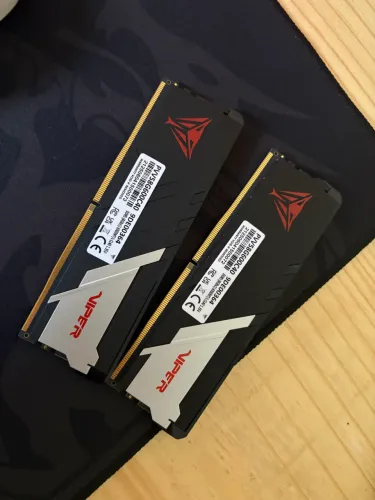 kit de memória RAM Patriot Viper DDR5.  * 2 pentes de 8GB (16GB) * 6000MHz * DDR5