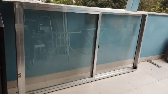 Janela de alumínio