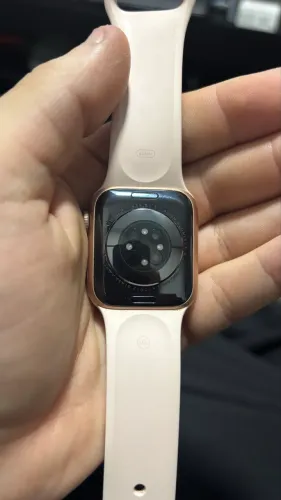 Apple Watch Séries 6 40mm Rose