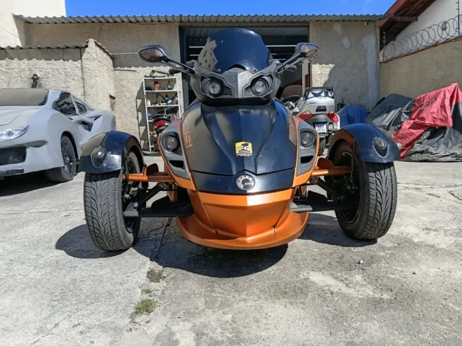 BRP CAN AM SPYDER RSS 2011 APENAS 5700 KM