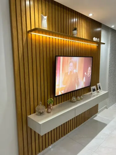 painel com nicho 100% MDF