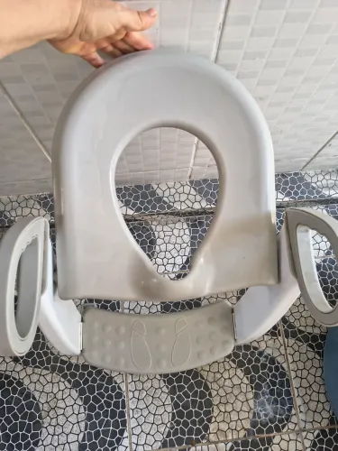 Escadinha paea crianças usar no banheiro