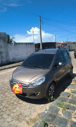 Fiat Idea Attractive 1.4 Fire Flex 8V 5P 2015