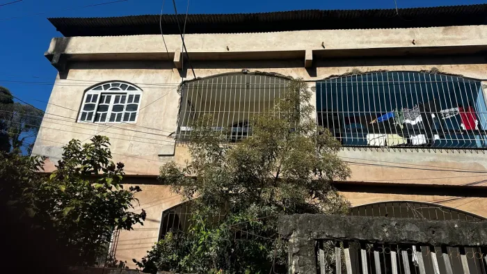 Vendo casa no Segundo Andar