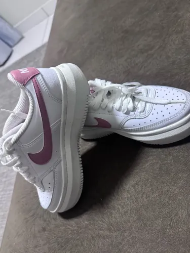 Vendo tênis Nike