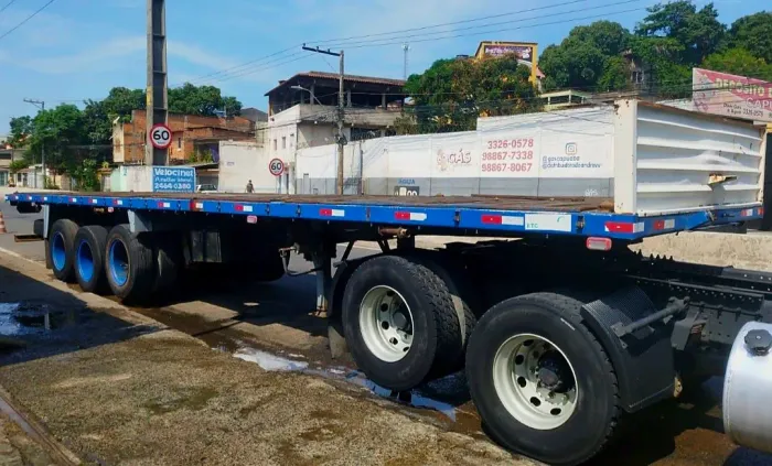 Carreta Shiffer. Porta Conteiner.