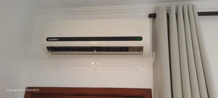 Ar Condicionado Split 12000btus Comfee 