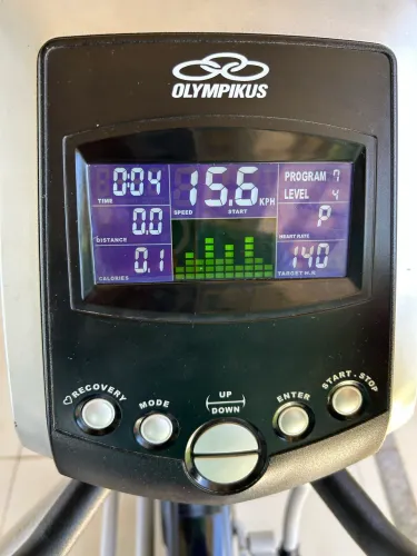 Eliptico OLYMPIKUS EB 350. Profissional
