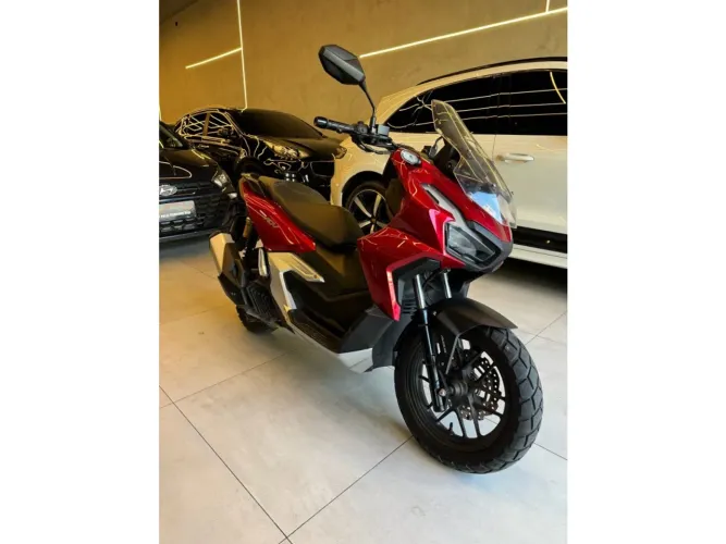 Honda Adv 160 2025