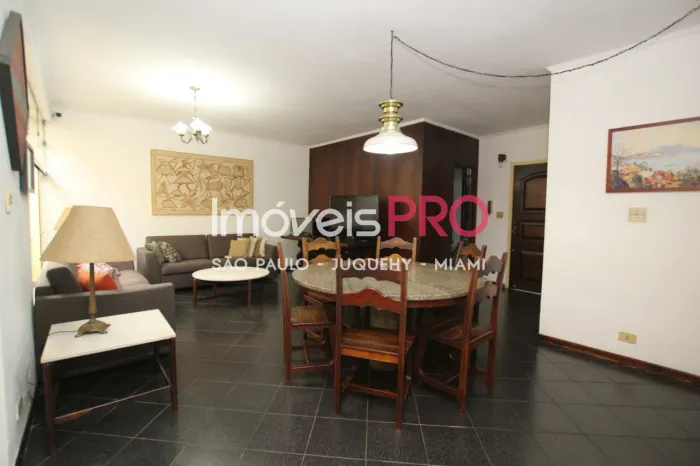 Casa térrea Moema - 351 m²