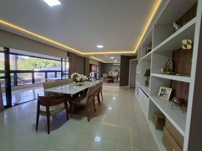 Apartamento no Edifício Paul Cezanne, Cuiabá-MT
