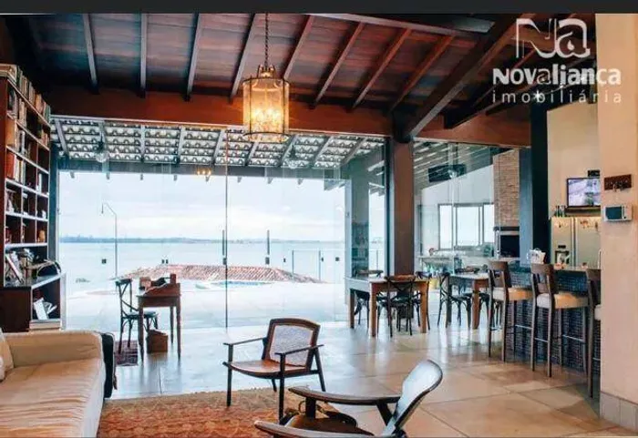 Casa com 4 quartos à venda, 421 m² - Praia da Costa - Vila Velha/ES