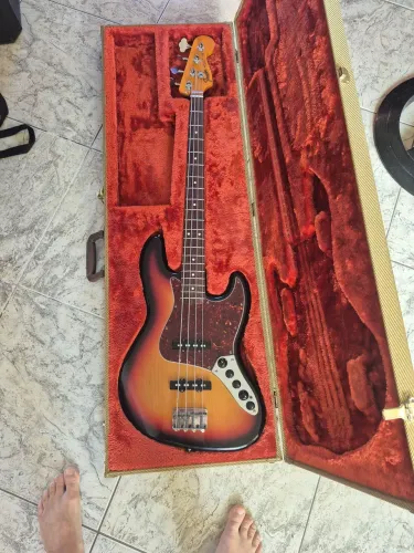 Baixo Fender Jazz Bass 60s