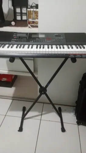 Piano a venda