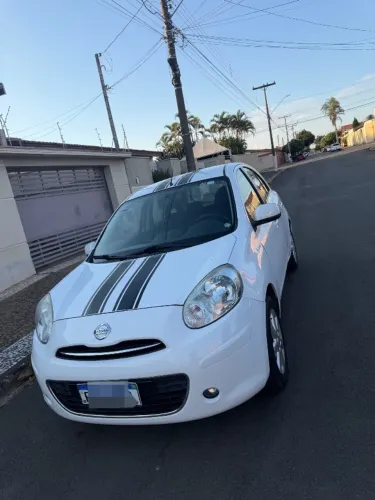 Nissan March S 1.0 16V Flex Fuel 5P 2014