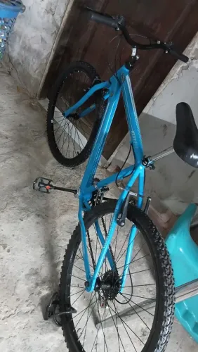 Vendo bicicleta alumínio aro 26