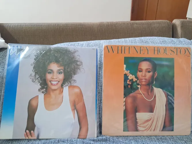 2 LP WHITNEY HOUSTON