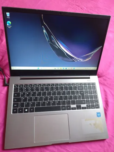 Notebook Samsung conservado