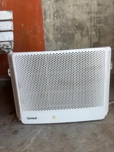 Ar condicionado Cônsul de janela 7.500 b