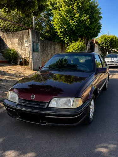 Chevrolet Monza Classic SE 2.0 /mpfi E EFI 2P E 4P 1993
