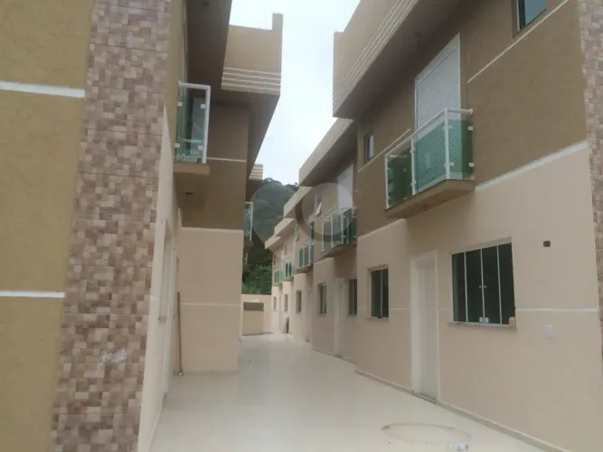 Condomínio com 3 quartos à venda em Horto florestal - SP