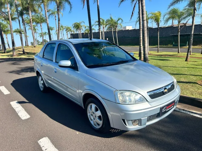 Chevrolet Corsa Sed. Premium 1.4 8V Econoflex 4P 2009