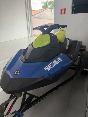 Jetski seadoo spark