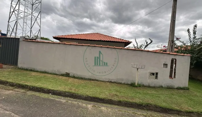 Casa 02 Dorm. em Jardim Porangaba - Águas de São Pedro