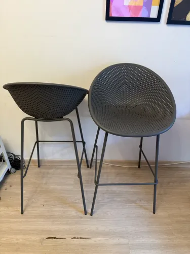 Conjunto de banquetas alta cinza