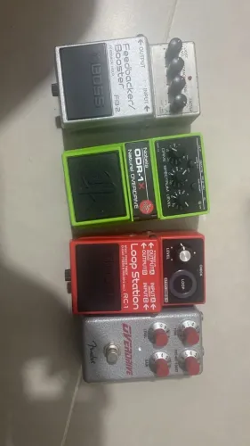 Pedais de Guitarra