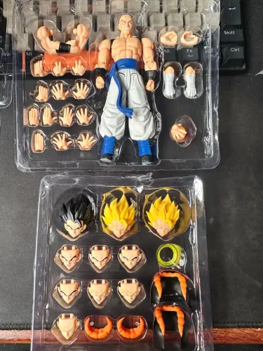 Gogeta Ssj Tonsen art toys