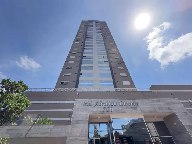 Apartamento com 3 dormitórios para alugar, 136 m² por R$ 11.350/mês - Centro - Cascavel/PR