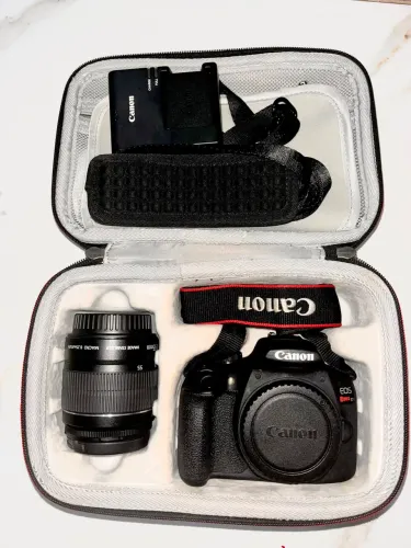 Canon Rebel T7