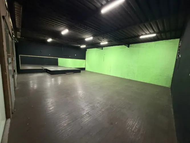 Ponto Comercial / Jardim Motorama