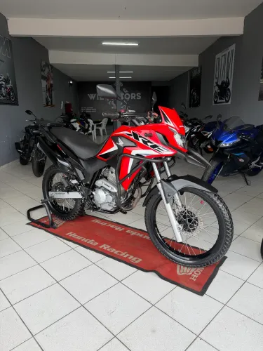 Xre 300 Hallye 2022 26 mil km troco e financio 