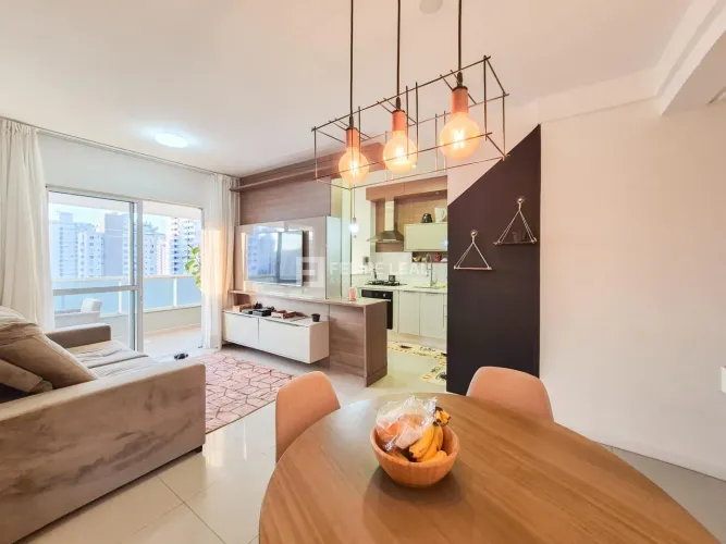 Apartamento em Campinas - São José, SC