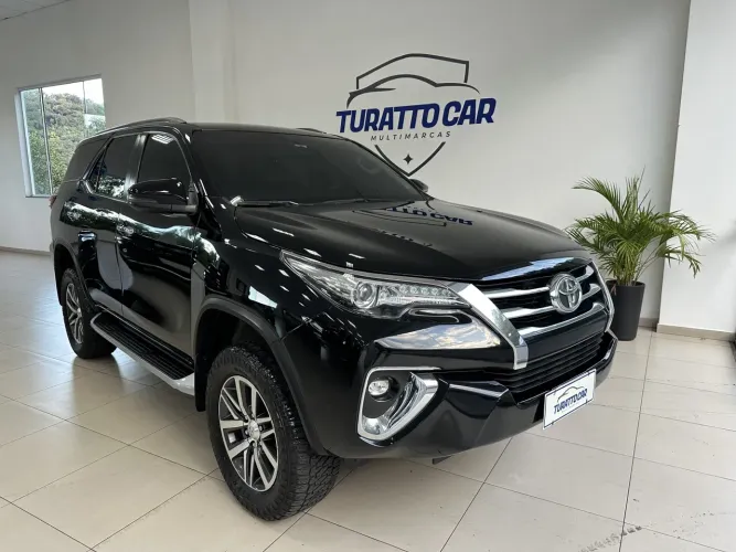 Toyota Hilux SW4 4X4 2.8 Diesel 2020