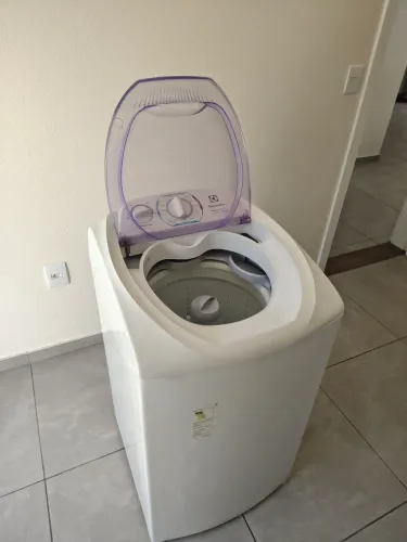 Máquina de lavar roupa Electrolux lt08e