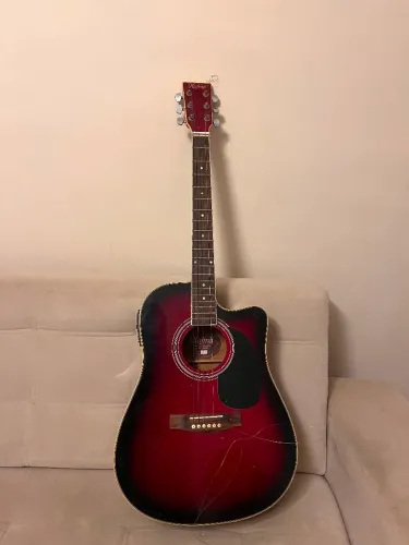 Violão Hofma em ótimo estado