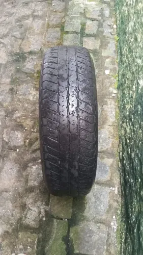Vendo Roda+Pneu Pirele aro 14