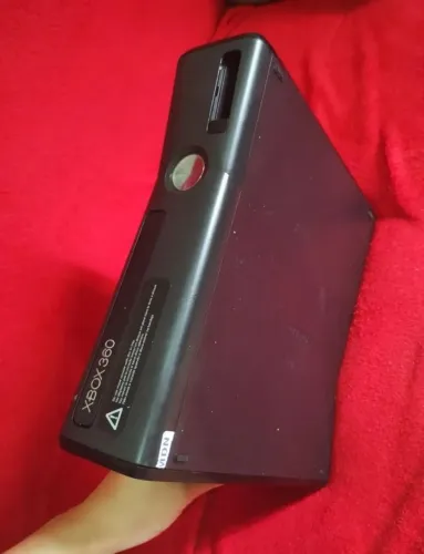 Xbox 360 COM DEFEITO