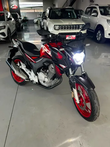 CB TWISTER 250 2019/2020 .