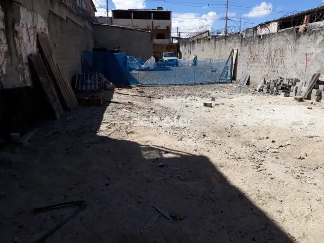 Terreno à venda com 300 metros, Planalto, Belo Horizonte, MG