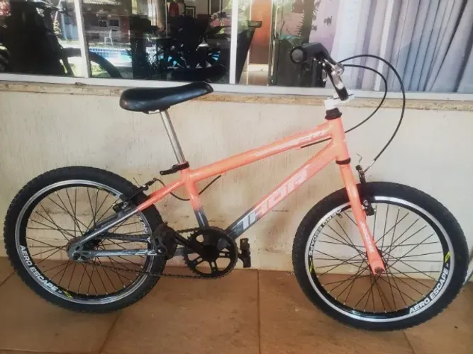 Bicicleta BMX