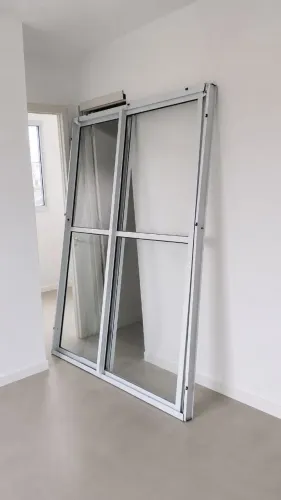 Porta Balcão 180x213cm com vidro NOVA