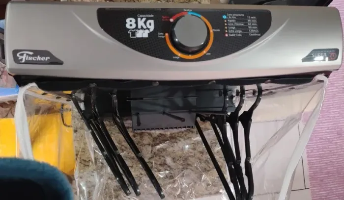 Secadora de Roupas de Parede Fischer 8KG