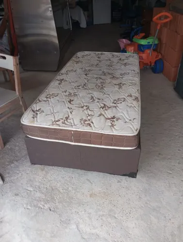 Cama box de solteiro não entrego