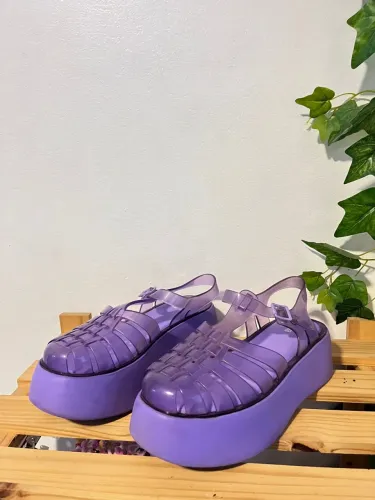 Melissa Possession Platô Roxa