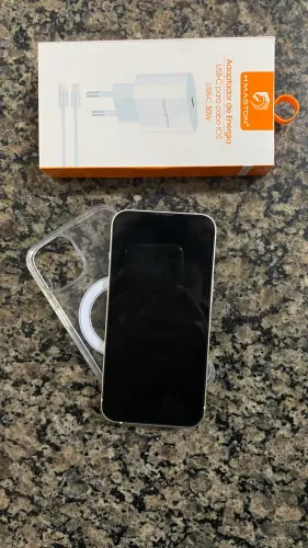 iPhone 13 128 Branco - IMPECAVEL